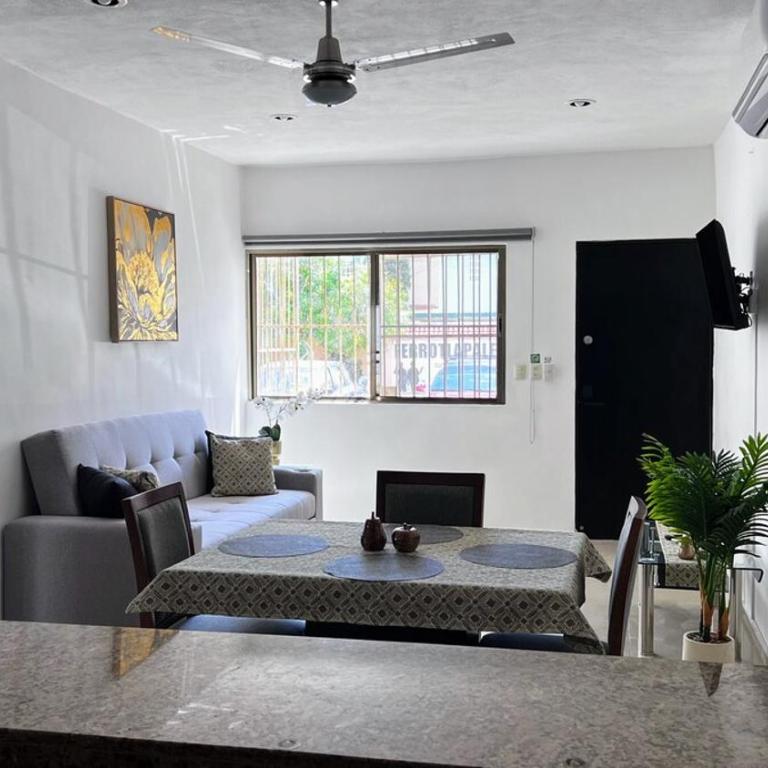 Home 365 Mérida Fresco y cómodo departamento 2 recámaras climatizado - Two-Bedroom Apartment - 3