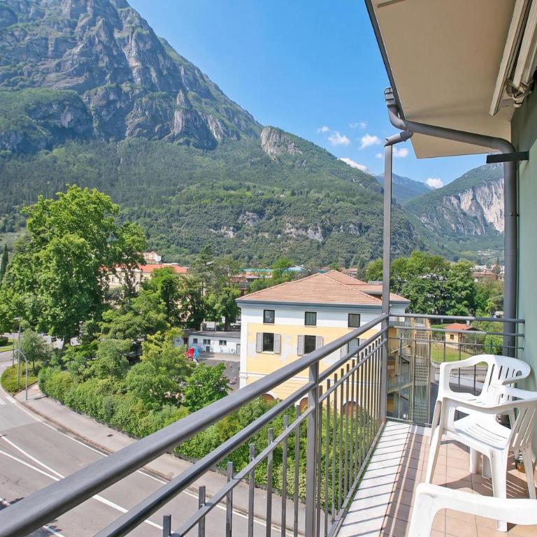 Garda View - Happy Rentals - Three-Bedroom Apartment - 23
