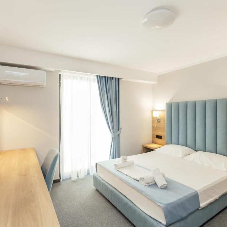 HOTEL TALIA - Superior Dvokrevetna Soba sa Bračnim Krevetom/Zasebnim Krevetima - 4