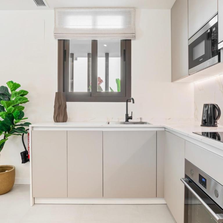 Luxury Private Pool Residence - Estepona Centro - Appartement 2 Chambres - 25