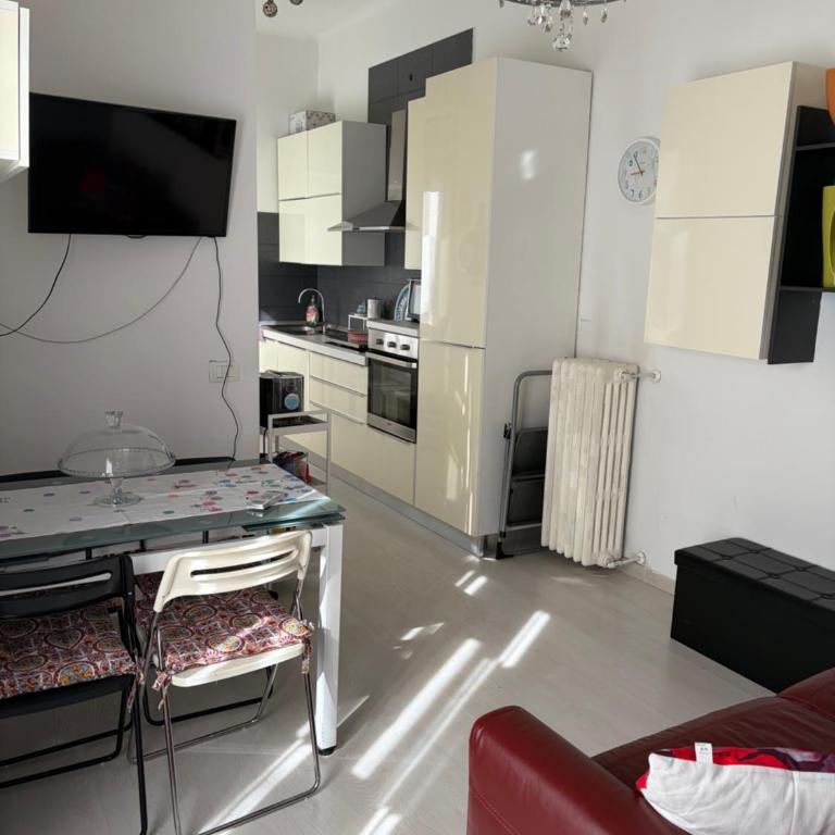 Bilo con terrazzo Certosa 34 - Apartamento de 1 dormitorio - 3