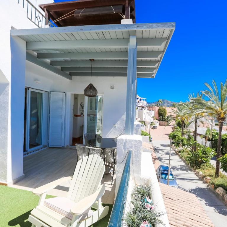 Serenity Coast Home, Exclusive Sea Views & Pool - Three-Bedroom Villa - 13