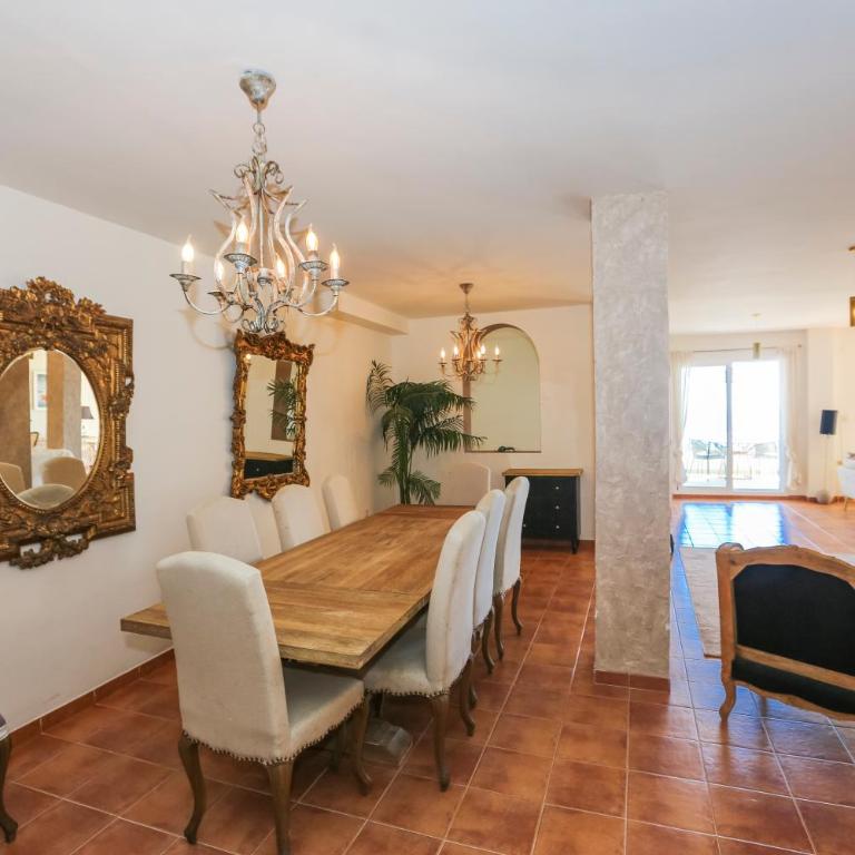 Serenity Coast Home, Exclusive Sea Views & Pool - Three-Bedroom Villa - 5