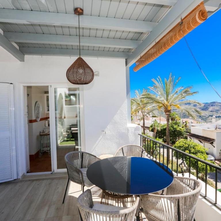 Serenity Coast Home, Exclusive Sea Views & Pool - Three-Bedroom Villa - 25
