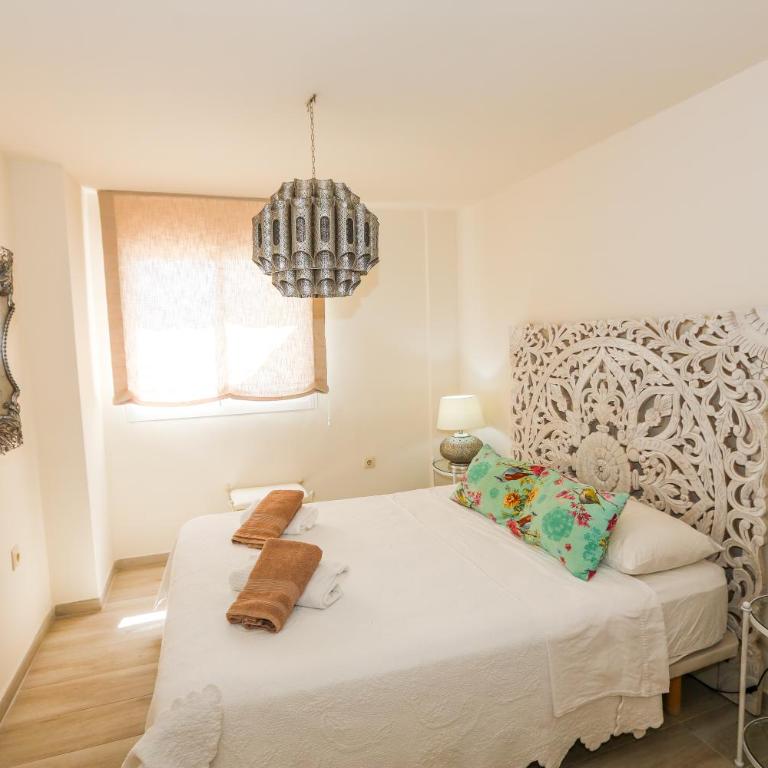 Serenity Coast Home, Exclusive Sea Views & Pool - Three-Bedroom Villa - 30