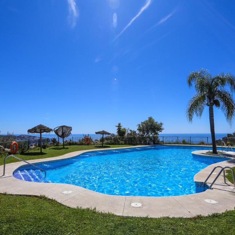Serenity Coast Home, Exclusive Sea Views & Pool - Three-Bedroom Villa - 36
