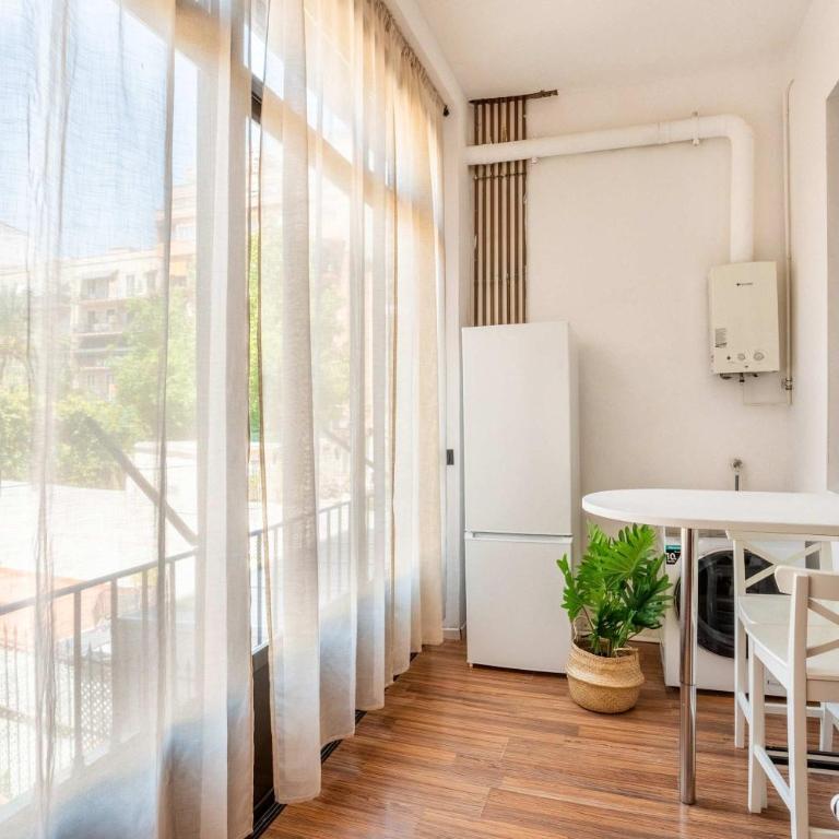 The Collection Barcelona - Comfortable and huge 4BD - 2BTH Rambla Catalunya - Apartamento - 8