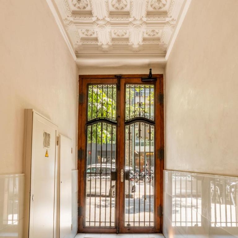 The Collection Barcelona - Comfortable and huge 4BD - 2BTH Rambla Catalunya - Apartamento - 21