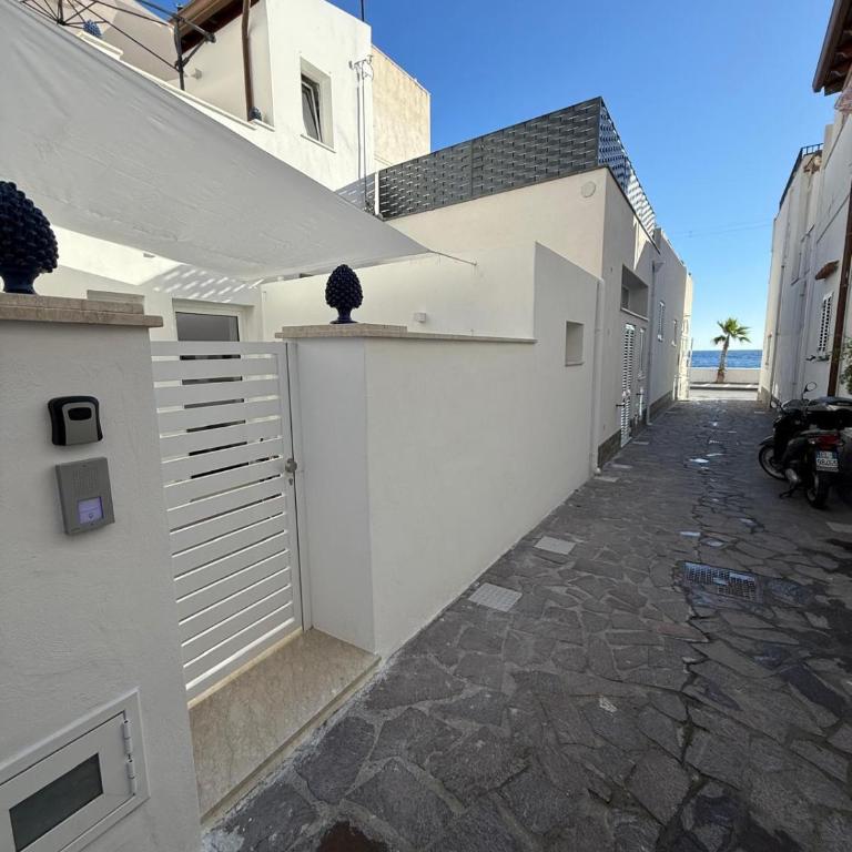 Camilla Lipari House - Canneto - One-Bedroom House - 3