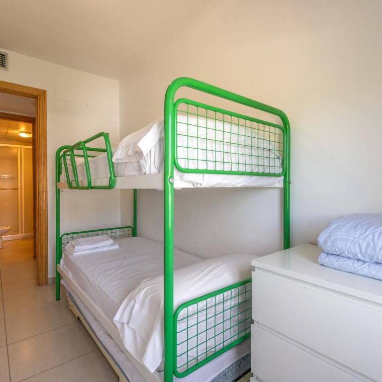 Torredembarra - Apartamento Deluxe de 2 dormitorios con vistas al jardín - 11