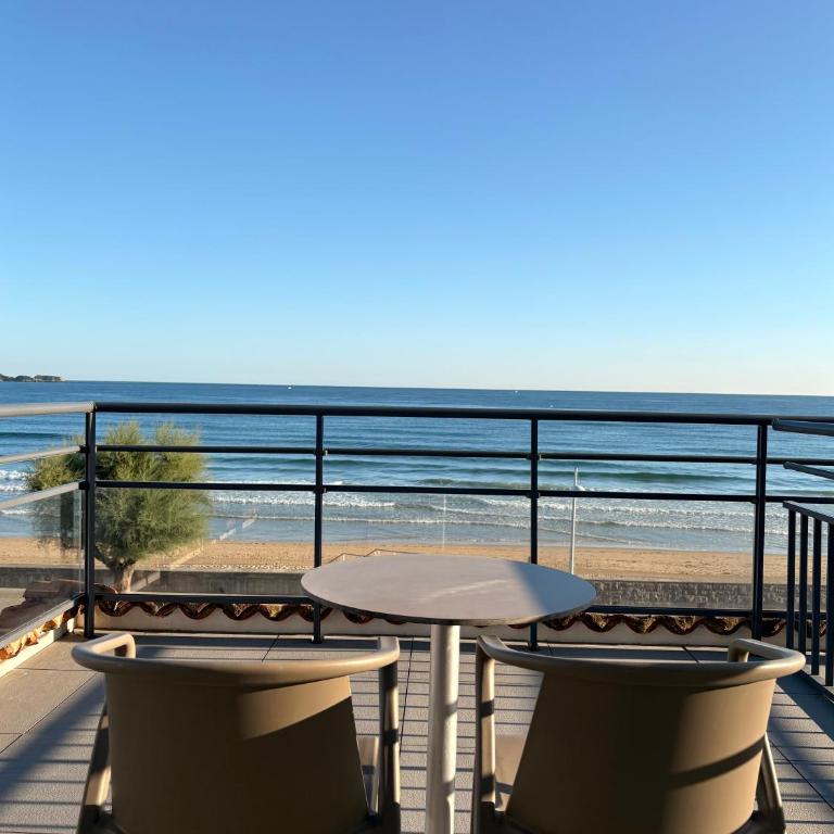 Hôtel Valencia - Chambre Double ou Lits Jumeaux Supérieure - Vue sur Mer - 2