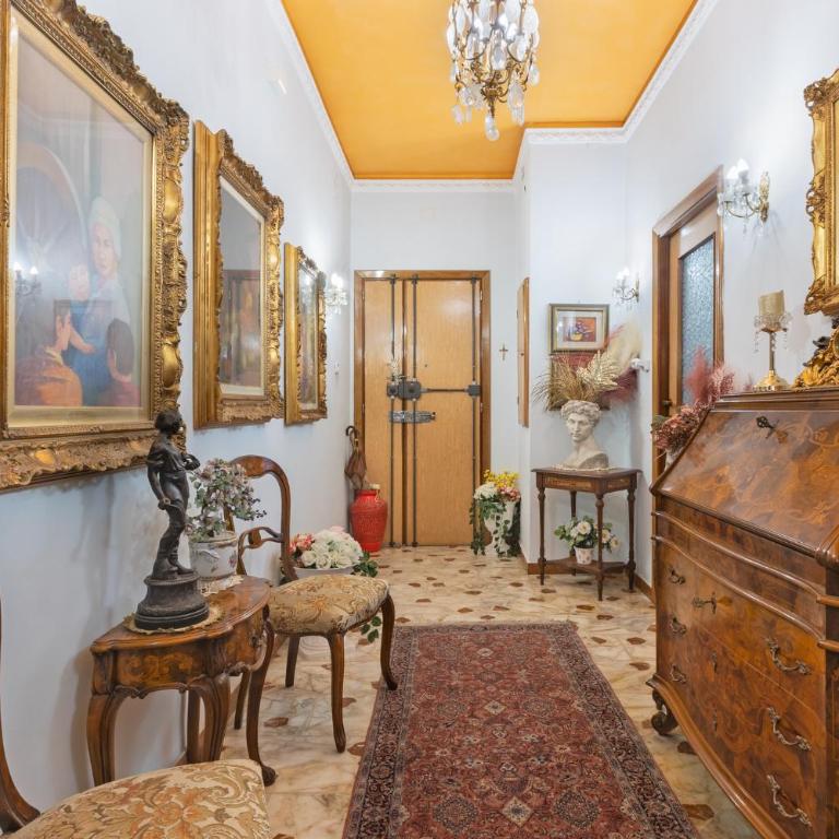GuestHost - Chic Flat near Bastione di Saint Remy - Two-Bedroom Apartment - 23