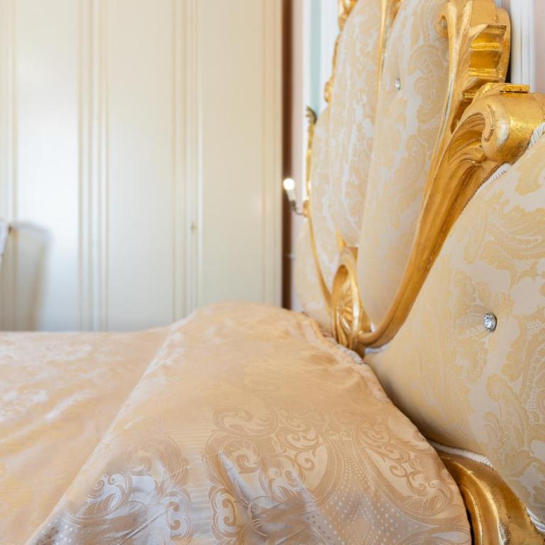 GuestHost - Chic Flat near Bastione di Saint Remy - Two-Bedroom Apartment - 8