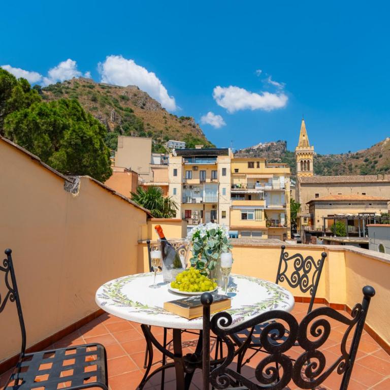 Attico Angelica Taormina - Appartamento con 2 Camere da Letto - 9