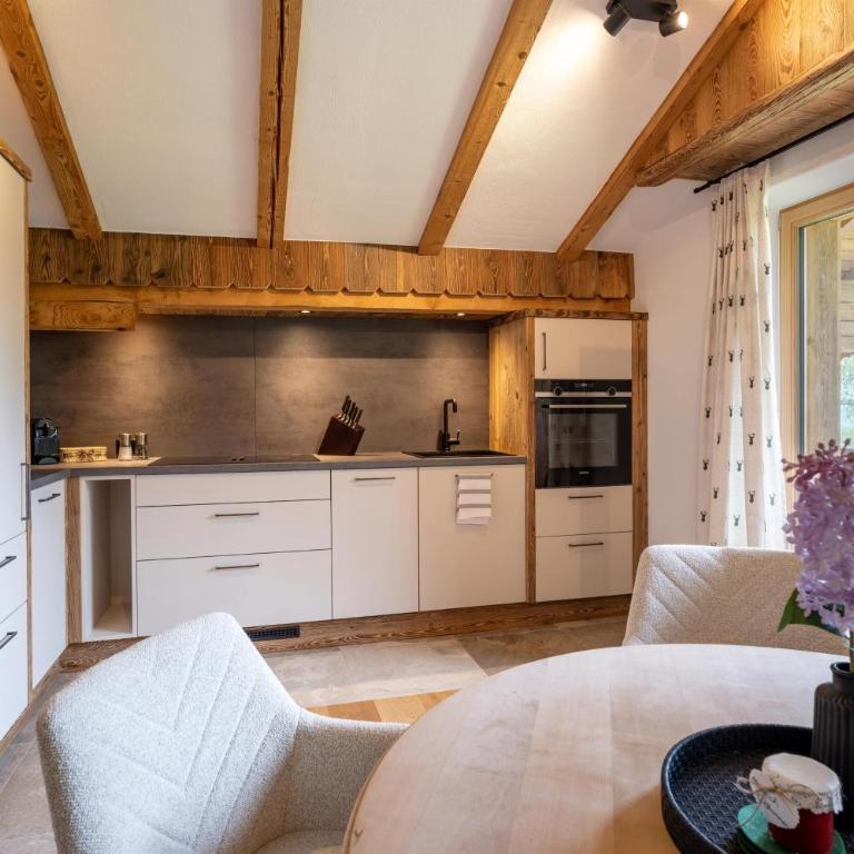 Bergblick Apartments - Apartment mit 2 Schlafzimmern und Dusche - 3