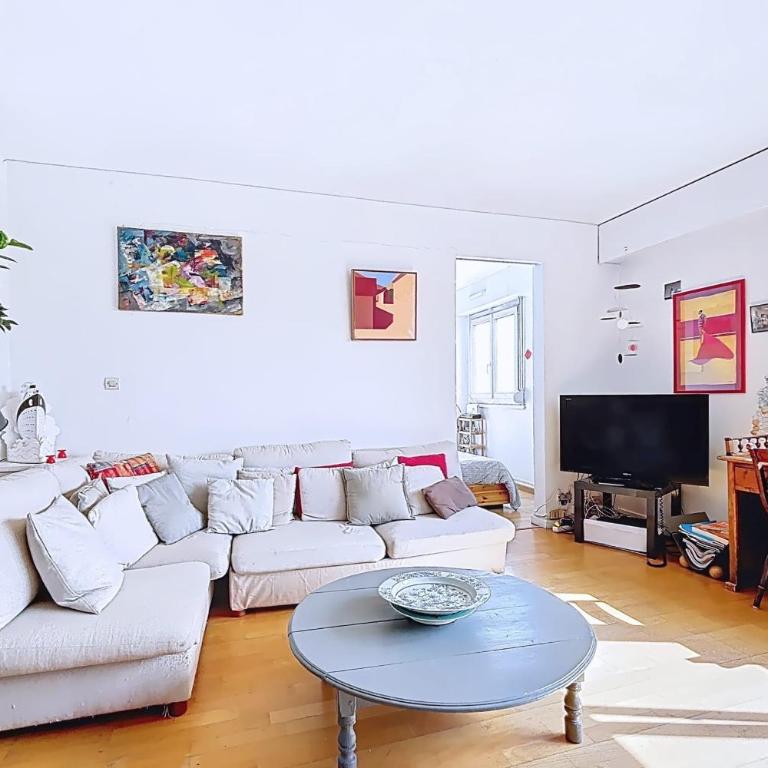 Hermoso apartamento con vista panorámica cerca del Observatorio - Apartamento - 1