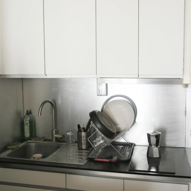 Charmant Studio au Cœur des Batignolles - Appartement - 23