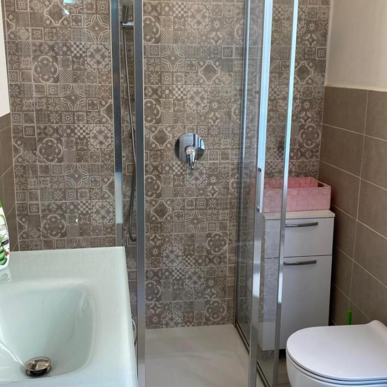 Megaride's dépendance - Camera Familiare con Bagno Privato - 4
