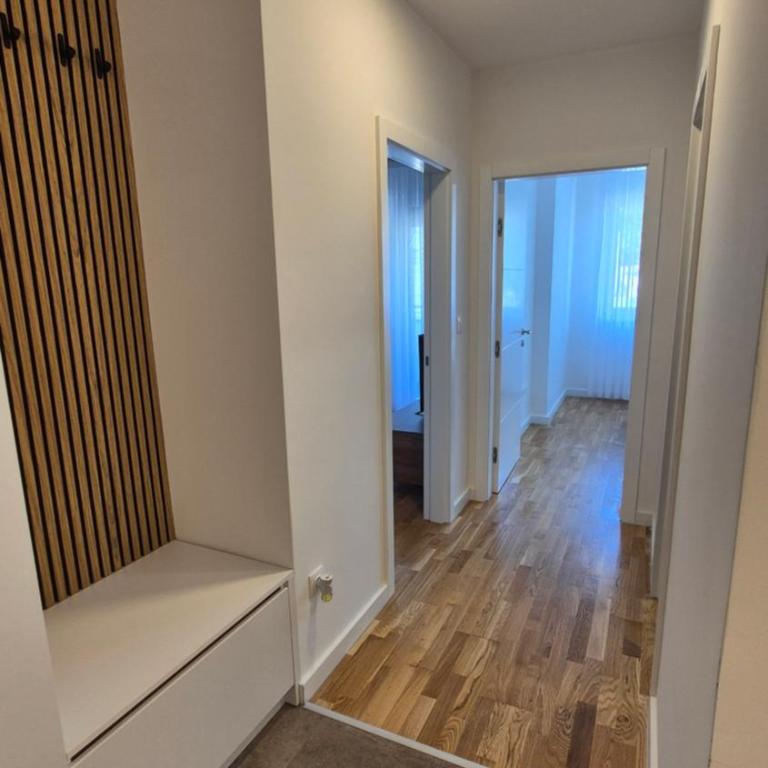 MyPlace apartmani 8 - One-Bedroom Apartment - 4