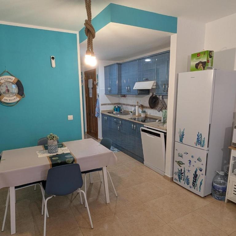 B-rent Perla De Mar - Deluxe-Apartment mit 2 Schlafzimmern und Gartenblick - 7