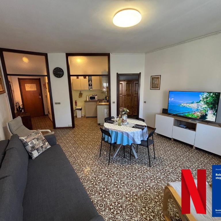 Roberta's House, a few steps from the lake - Appartamento con 1 Camera da Letto - 1