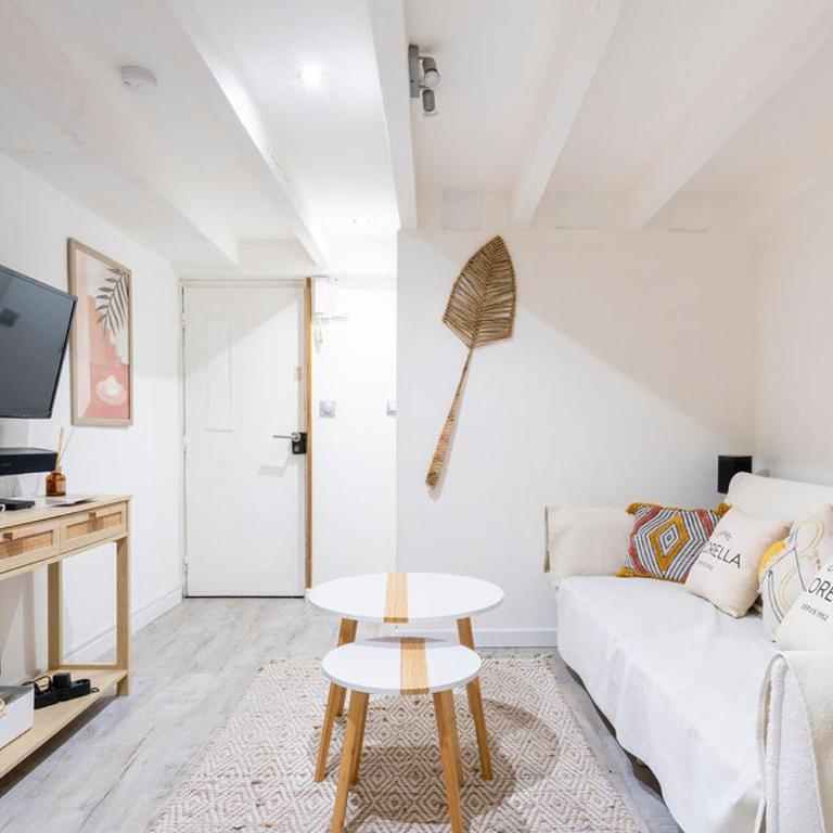 LE MIMOSA mignon en plein centre-ville, emplacement parfait pour votre séjour - Deluxe Studio - 1