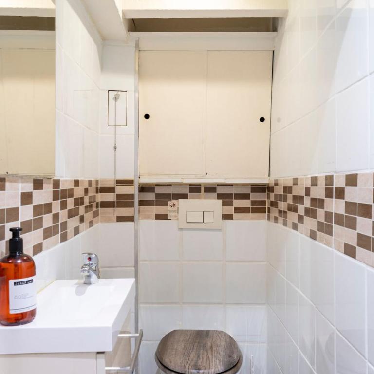 LE MIMOSA mignon en plein centre-ville, emplacement parfait pour votre séjour - Deluxe Studio - 25
