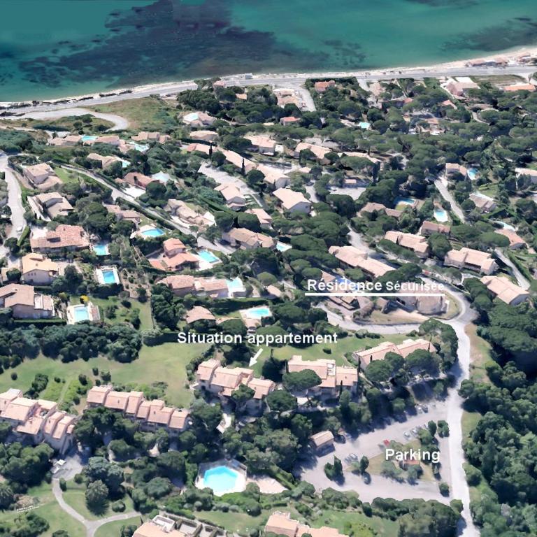 Vue exceptionnelle sur la baie de Saint-Tropez - Appartement - Vue sur Mer - 13