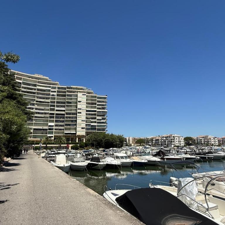 Azur Évasion Cannes Marina, piscine, plage, golf et parking - Appartement 1 Chambre avec Vue - 2
