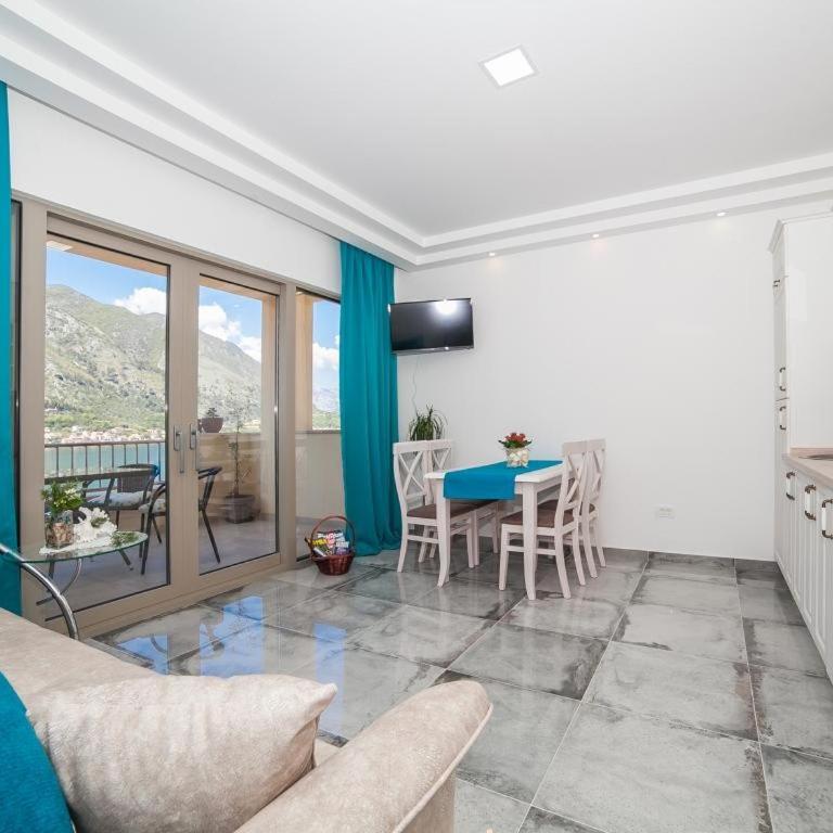 Apartments Castello - Luxury One Bedroom Apartment - 18