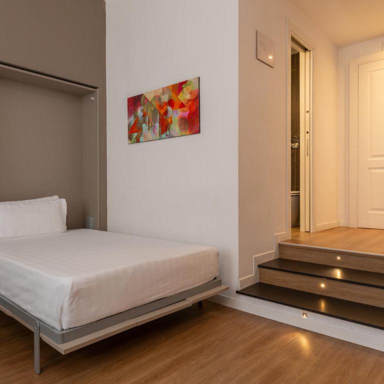 Rome Art Hotel - Gruppo Trevi Hotels - Superior Triple Room - 3