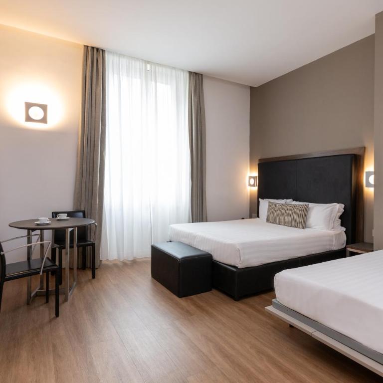 Rome Art Hotel - Gruppo Trevi Hotels - Quadruple Room - 5
