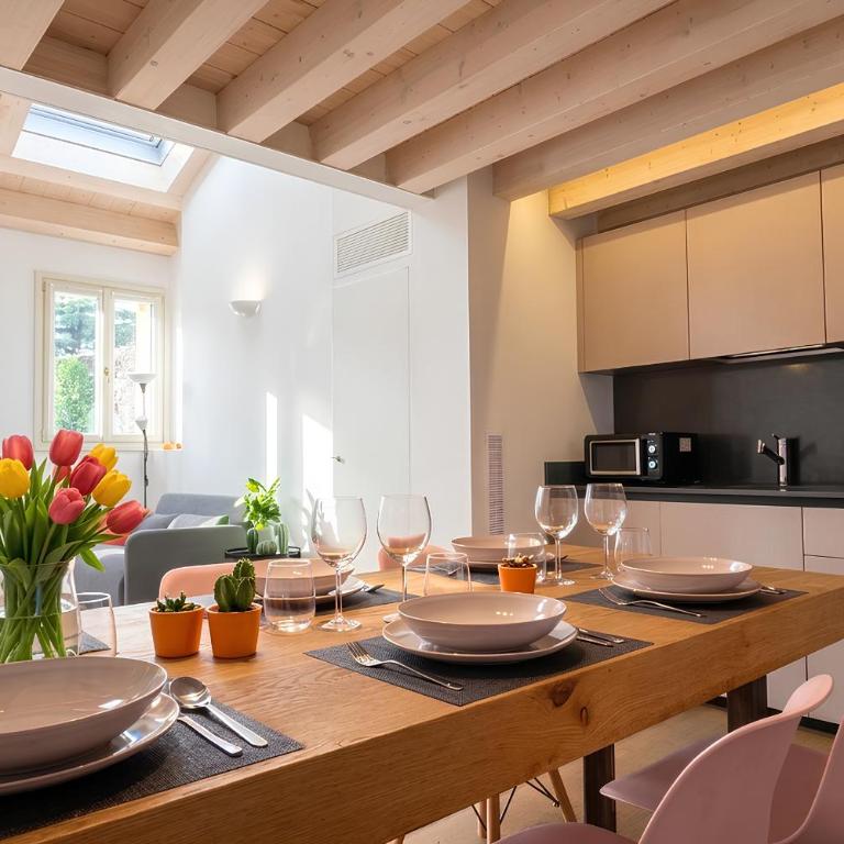 Riccati Loft, Historic Center Apartment, 2BR 2BA Lift - Two-Bedroom Apartment with City View - 1