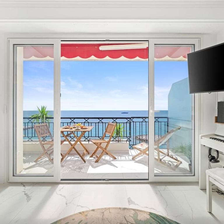 Le Saint Yves appartement dernier étage, vue mer, rénové, AC - Appartement - Vue sur Mer - 2