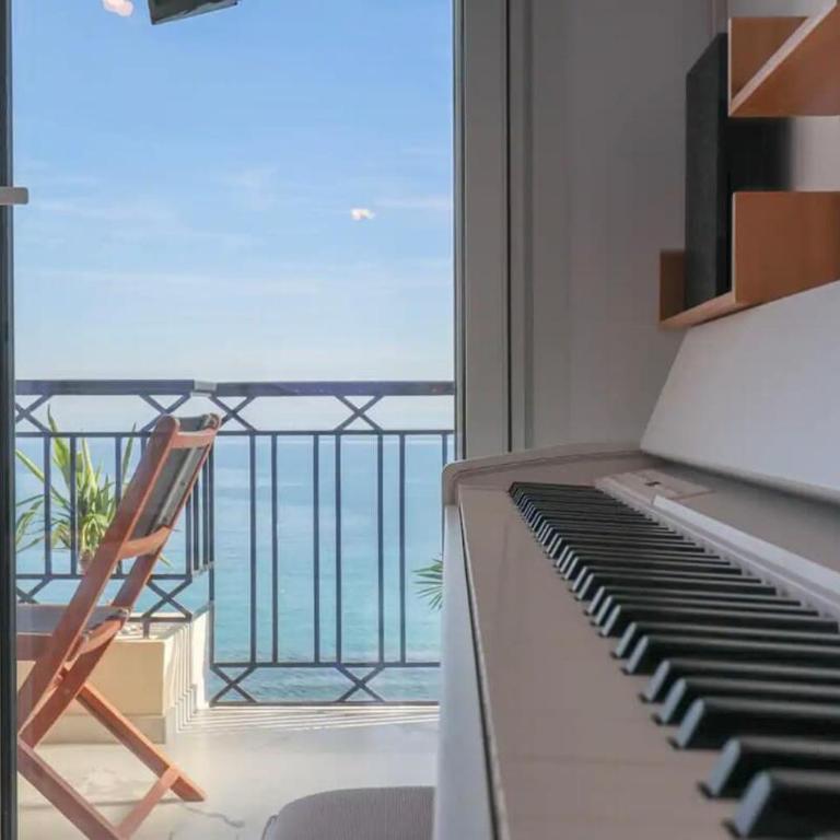 Le Saint Yves appartement dernier étage, vue mer, rénové, AC - Appartement - Vue sur Mer - 30
