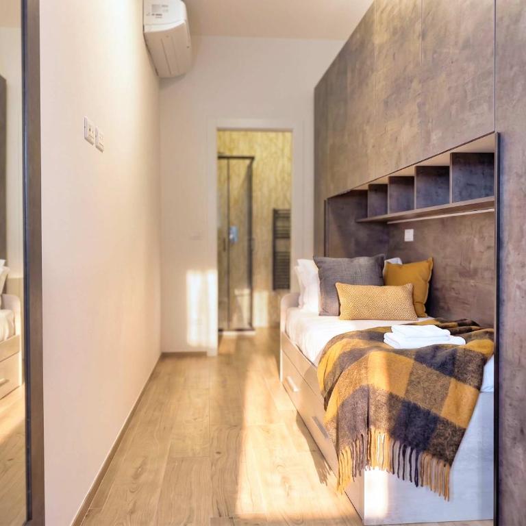 Homeby - Carracci Loft - Apartment - 17