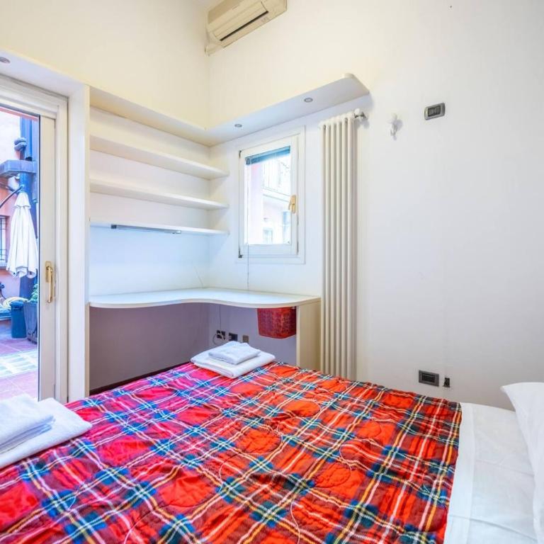 Riva Reno, Bologna by Short Holidays - Two-Bedroom Apartment - 6