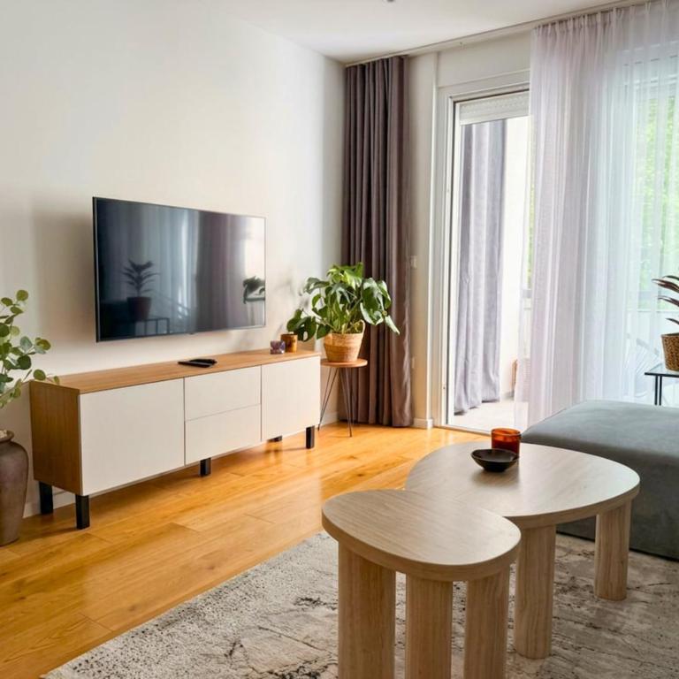 Modern 2BR Apartment Near Old Bridge - Apartment mit 2 Schlafzimmern - 1