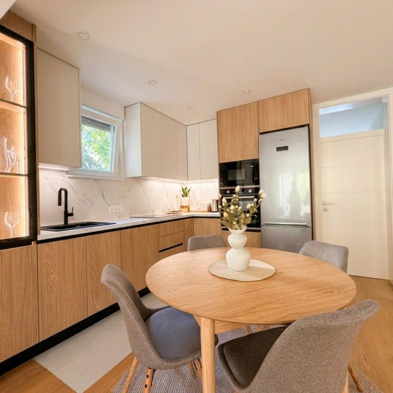 Modern 2BR Apartment Near Old Bridge - Apartment mit 2 Schlafzimmern - 5