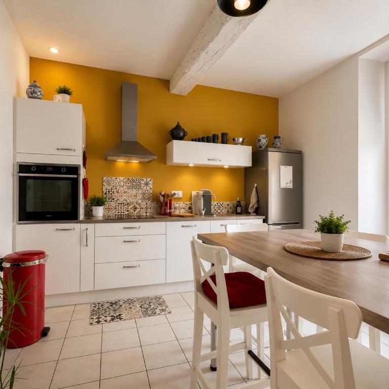 Maison spacieuse et accueillante proche du centre-ville - 6pers - Maison de Vacances - 2