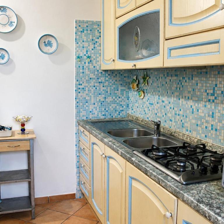 Villa Rosa 4 - Two-Bedroom House - 8