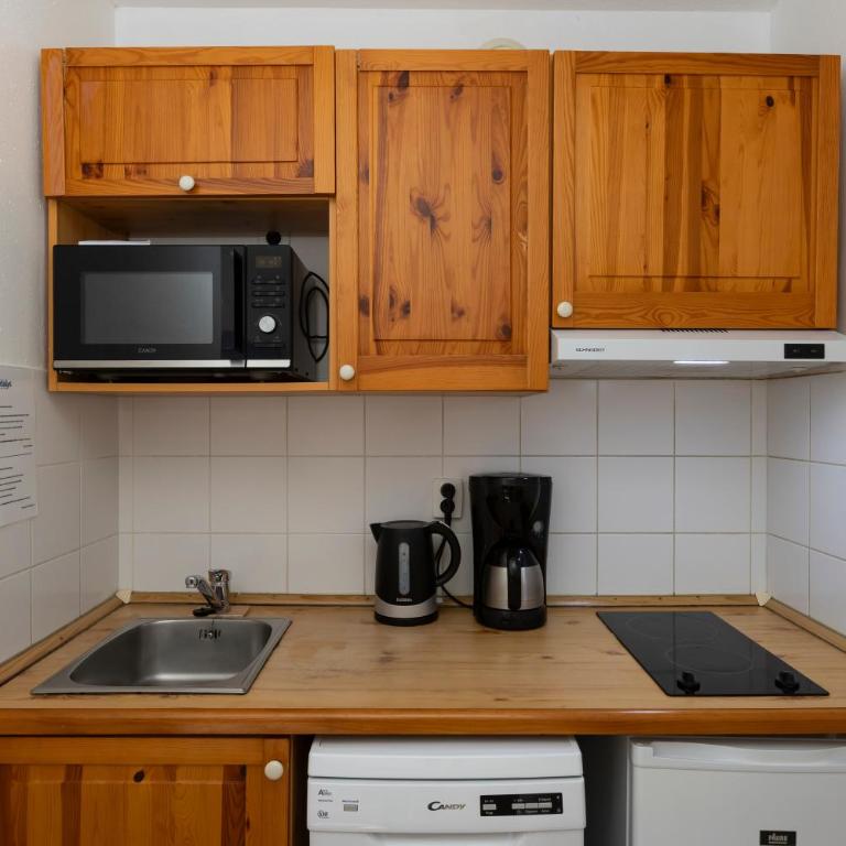 Résidence Odalys Les Chalets d'Evian - 2 Room Apartment - 4/5 People - 6