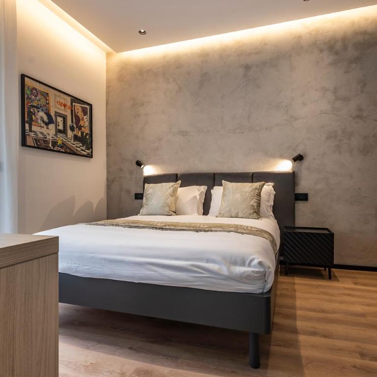 Corso 84 Luxury Suites - Zimmer mit Kingsize-Bett - 5