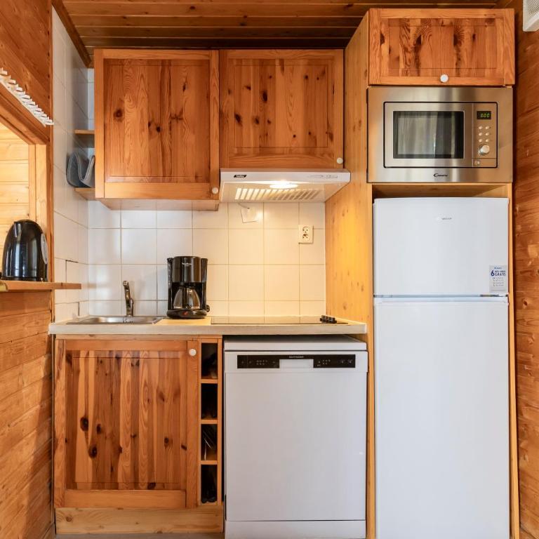 Résidence Odalys Les Chalets d'Evian - 3 Room Apartment - 6 People - 3