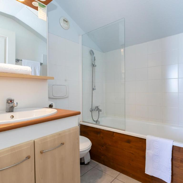 Résidence Odalys Les Chalets d'Evian - One-Bedroom Apartment - Lake Side - 7