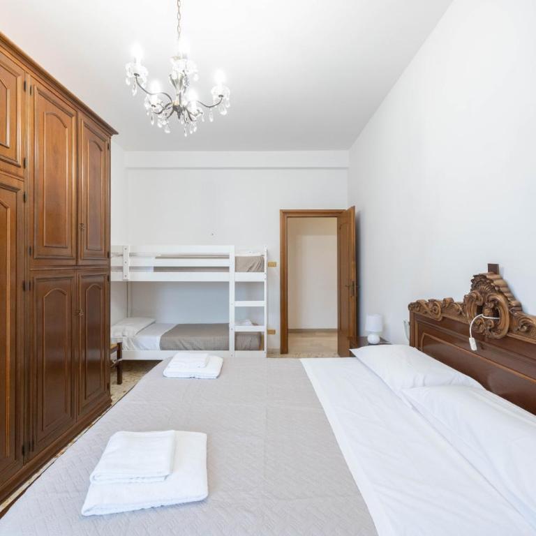 Garavaglia, Bologna by Short Holidays - Two-Bedroom Apartment - 5