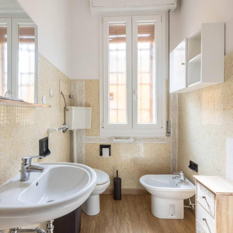 Busacchi, Bologna by Short Holidays - Two-Bedroom Apartment - 10