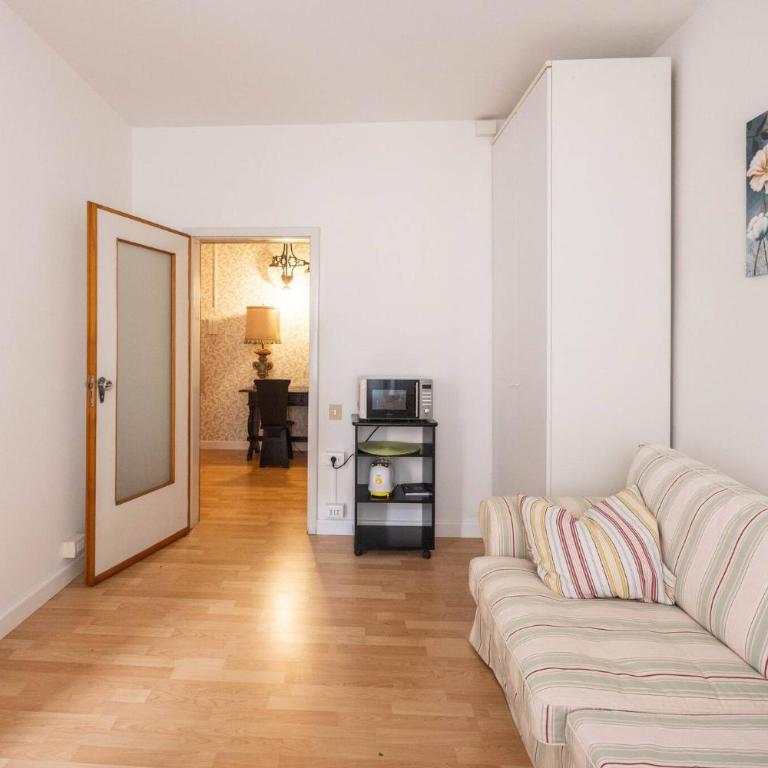 Busacchi, Bologna by Short Holidays - Two-Bedroom Apartment - 24