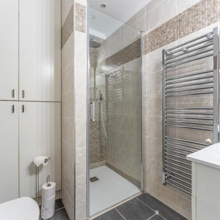 Casa Reus - Apartamento de 2 dormitorios con vistas a la montaña - 15