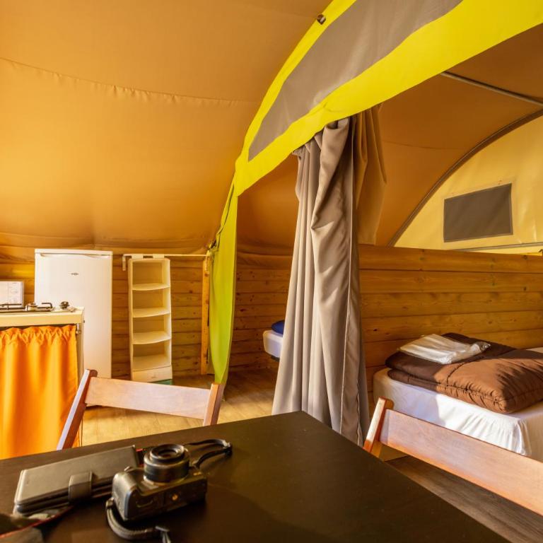 Camping Rives des Corbières - Chalet 2 Chambres - 3